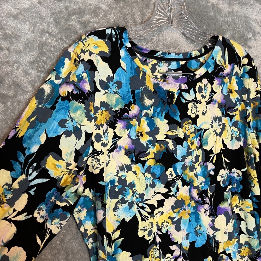 Chicos 2 Women Floral Jersey Knit Top L Colorful Botanical Chic Artisanal Boho